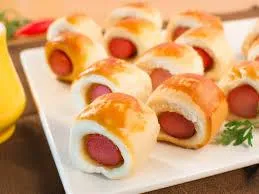 Rollos de Papa con Salchicha Fría