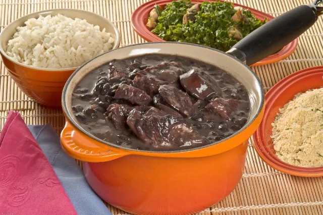 Você sabe o motivo da quarta-feira ser o Dia da Feijoada?